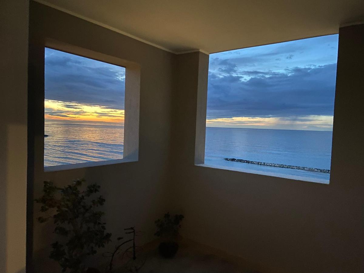 Bari Nalasia Beach Apartment エクステリア 写真