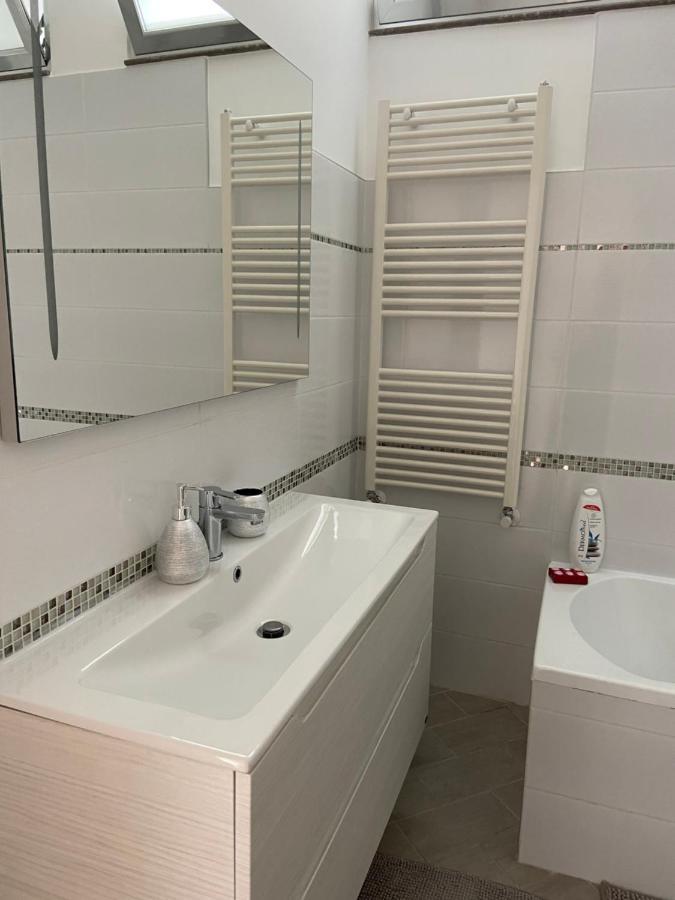 Bari Nalasia Beach Apartment エクステリア 写真